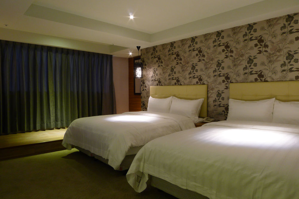 Urtrip Hotel Taipei Exterior photo